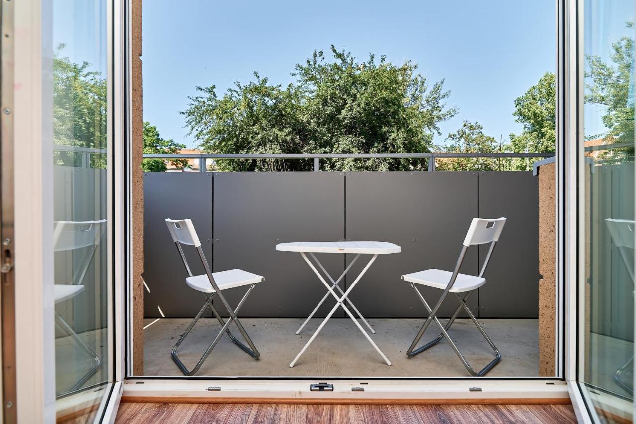 Modern Apartments Wroclaw By Renters מראה חיצוני תמונה