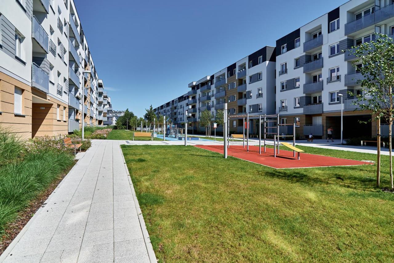 Modern Apartments Wroclaw By Renters מראה חיצוני תמונה