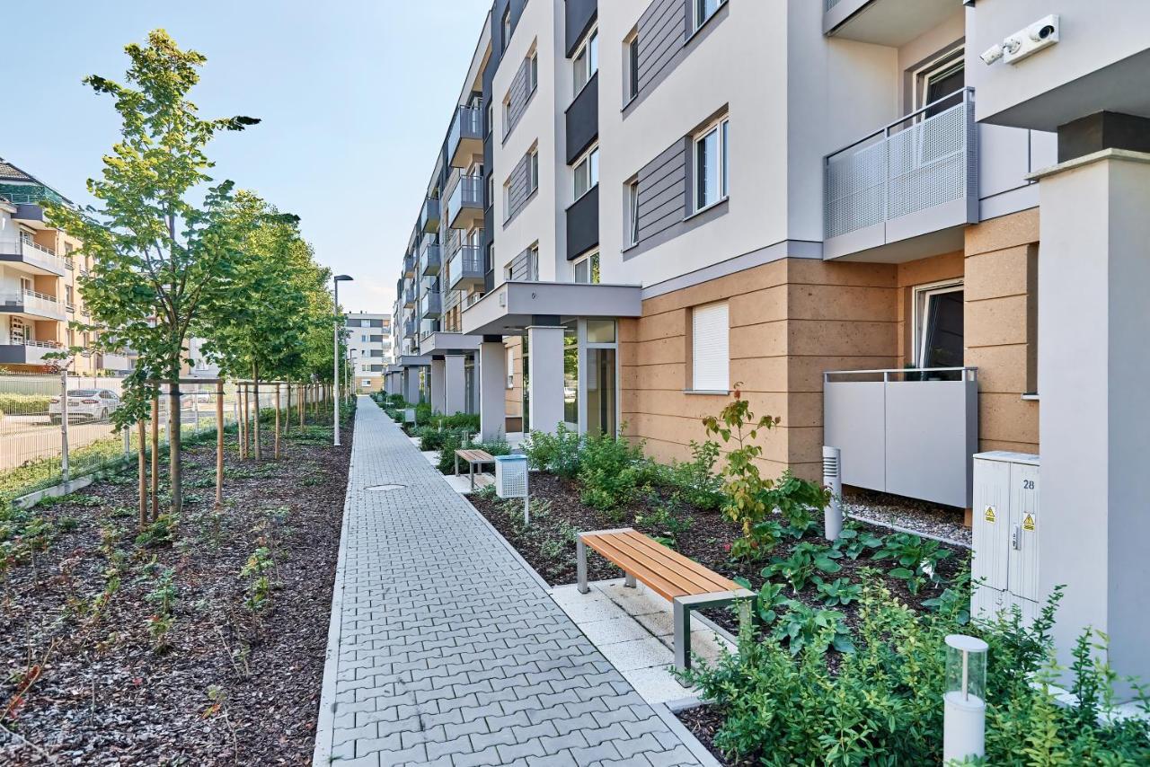 Modern Apartments Wroclaw By Renters מראה חיצוני תמונה