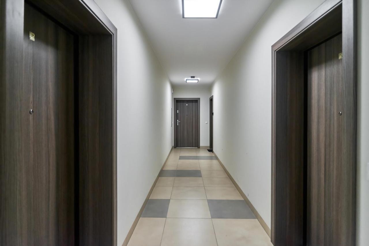 Modern Apartments Wroclaw By Renters מראה חיצוני תמונה
