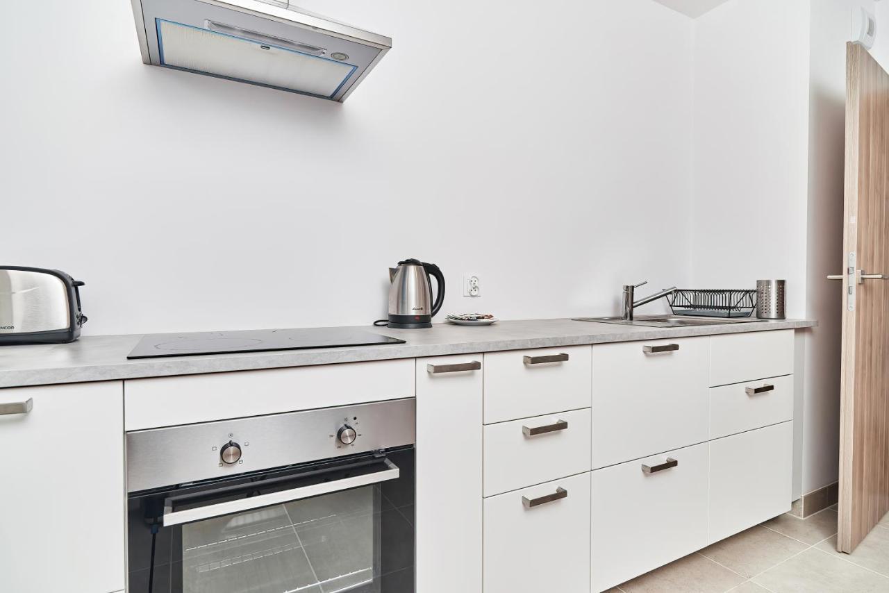 Modern Apartments Wroclaw By Renters מראה חיצוני תמונה
