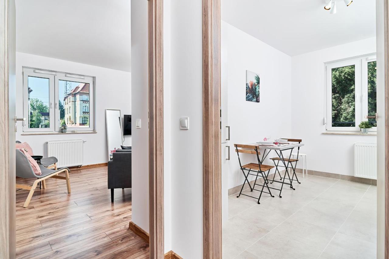 Modern Apartments Wroclaw By Renters מראה חיצוני תמונה
